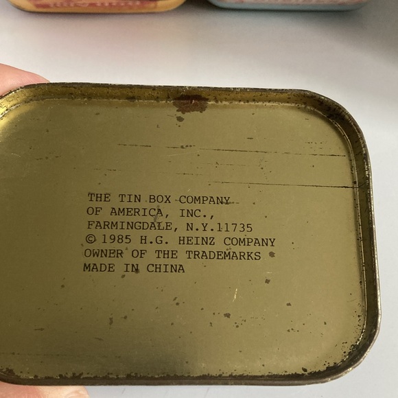 3/$15 Vintage Small Advertising Tins - Picture 2 of 8